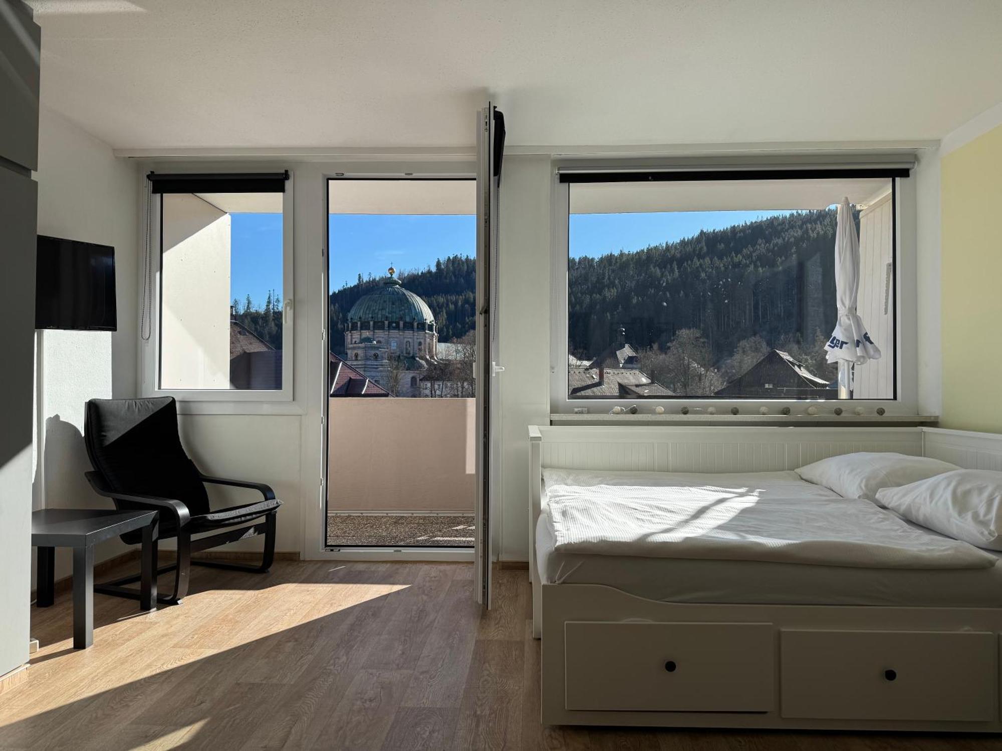 Domview Apartment St. Blasien Buitenkant foto